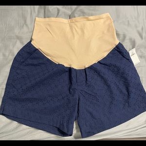Old Navy Maternity Navy Shorts NWT Size 8